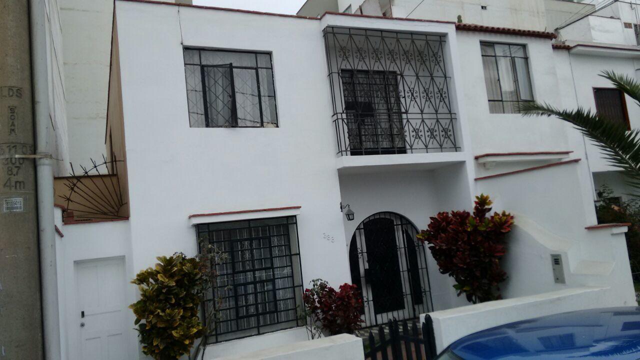 Cozy And Comfortable Home In Miraflores 리마 외부 사진